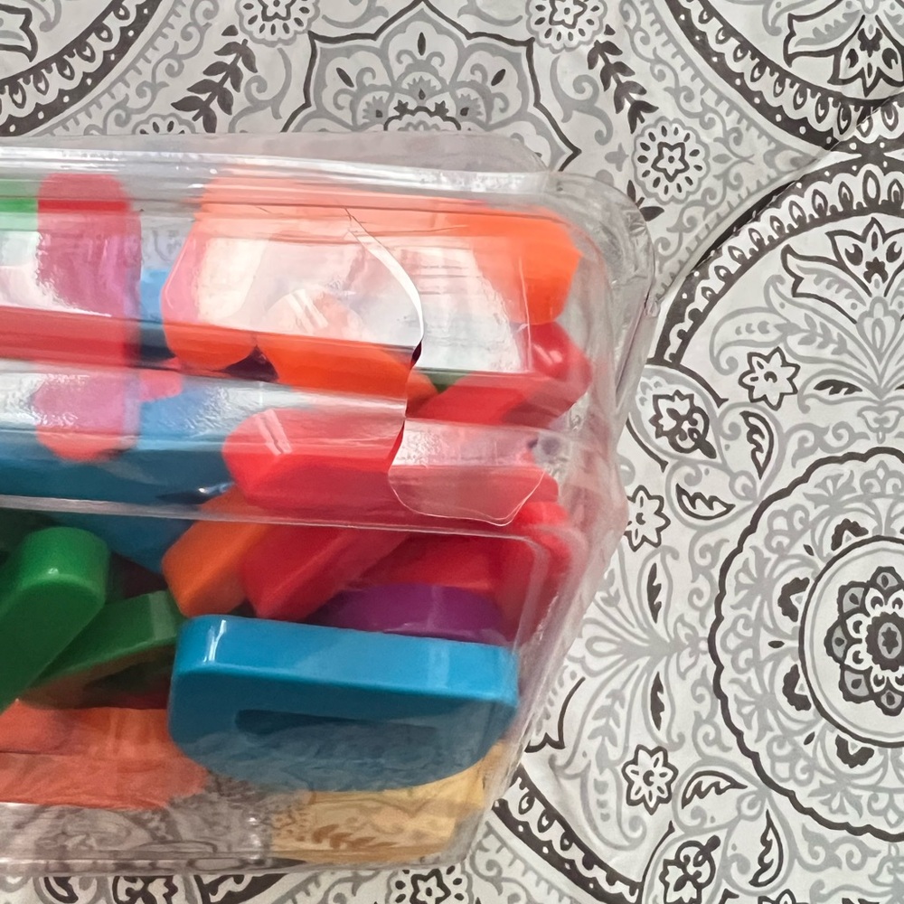 Uppercase Giant Magnetic Letters - Lakeshore Learning Style, Multicolor - Picture 3 of 3